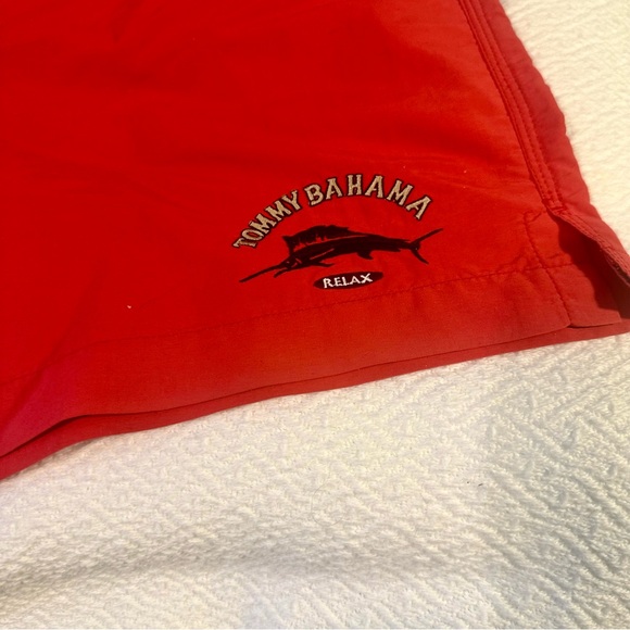 TOMMY BAHAMA VINTAGE SWIM TRUNKS. RED 38 WAIST INSEAM 4.5
MINT VINTAGE EUC - Picture 1 of 6